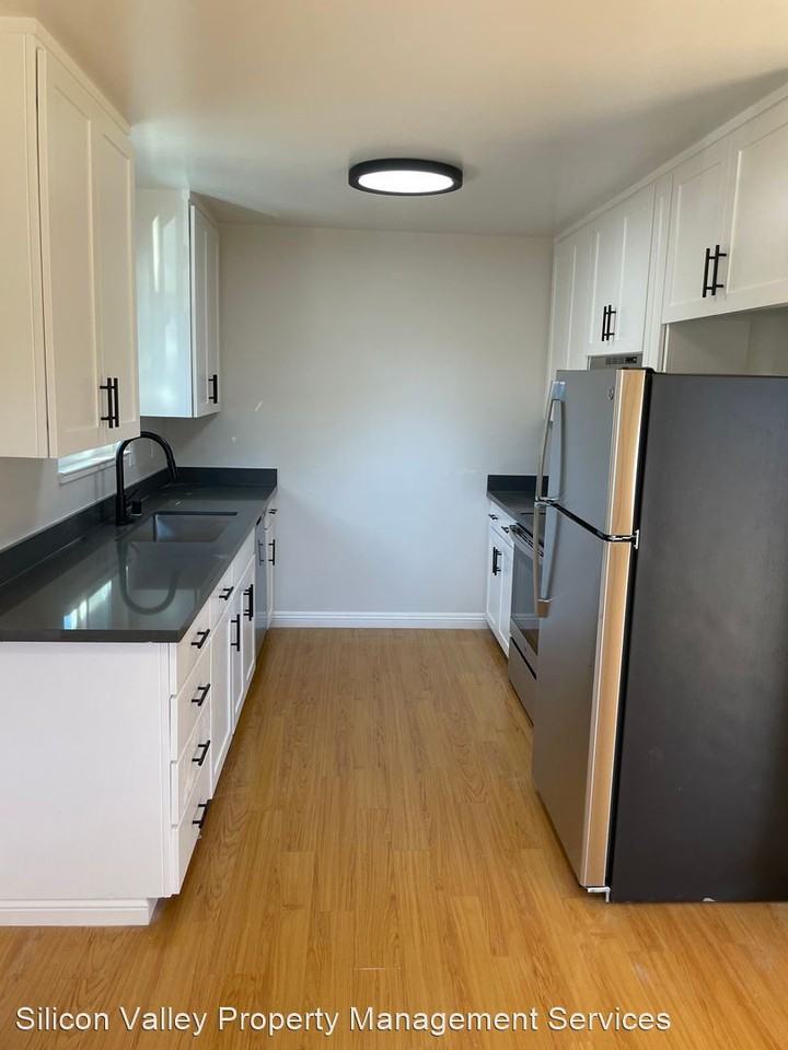 1210 Halford Ave - Photo 2 of 11