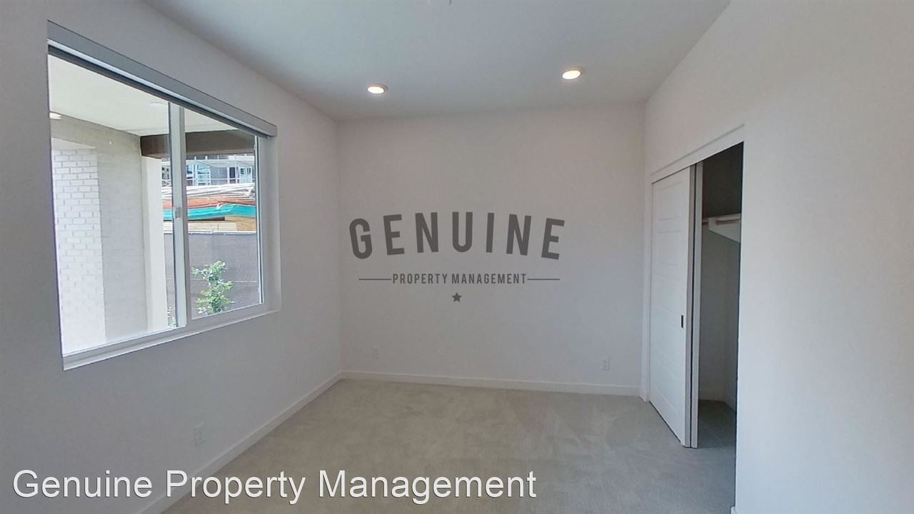 720 Stirrup Rd - Photo 3 of 38