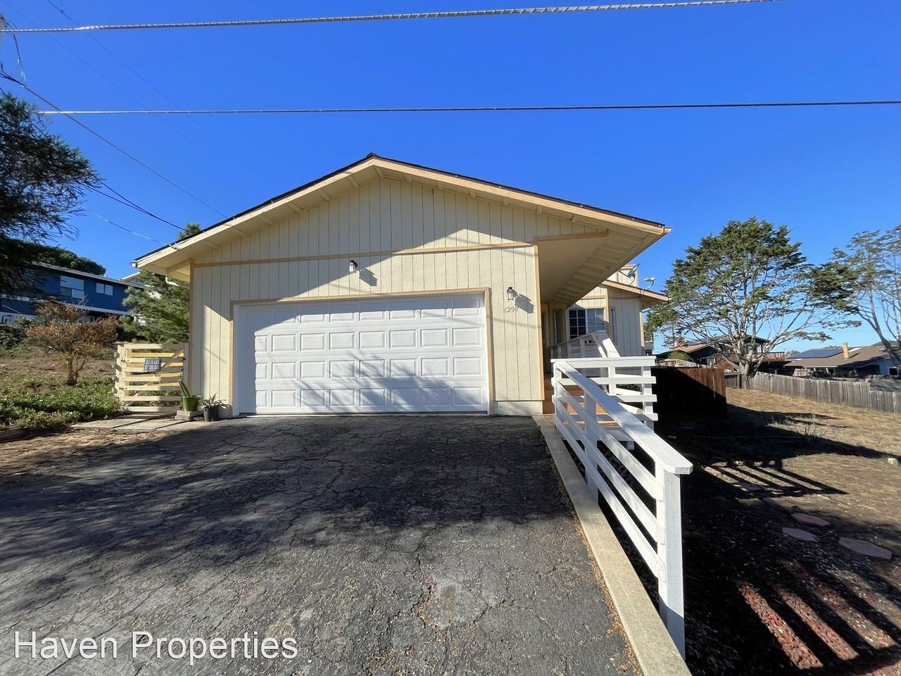 1297 18th St - Photo 2 of 50