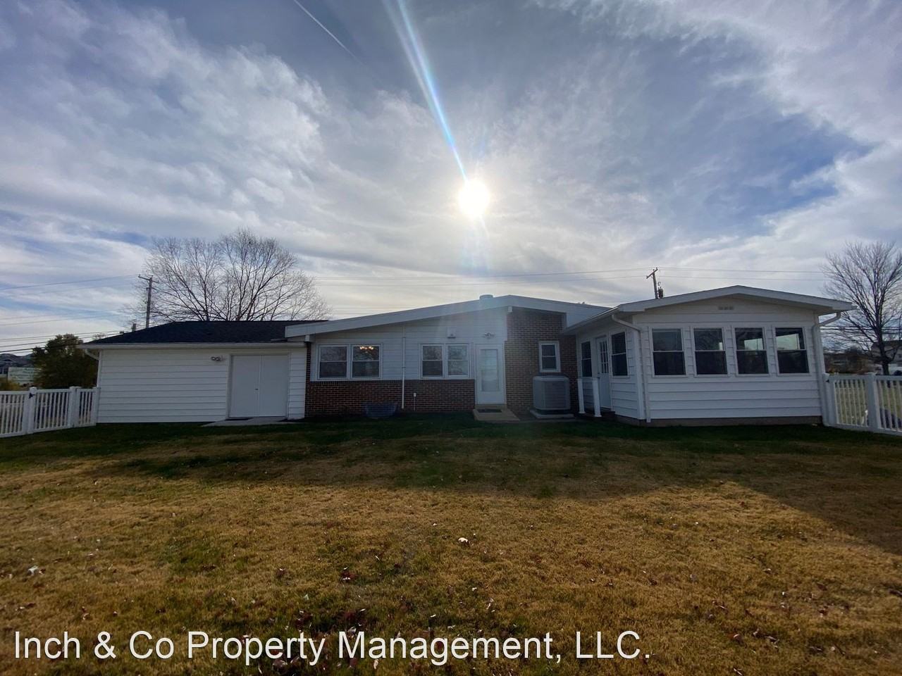 57 Old York Rd - Photo 2 of 33