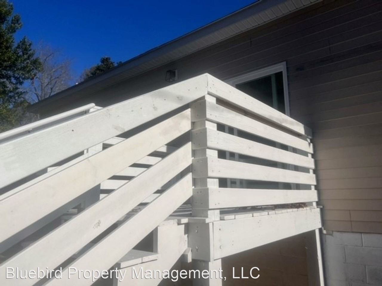 813 Tremont Ave - Photo 2 of 11