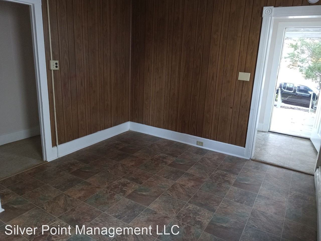 192 Irving Ave. - Photo 2 of 27