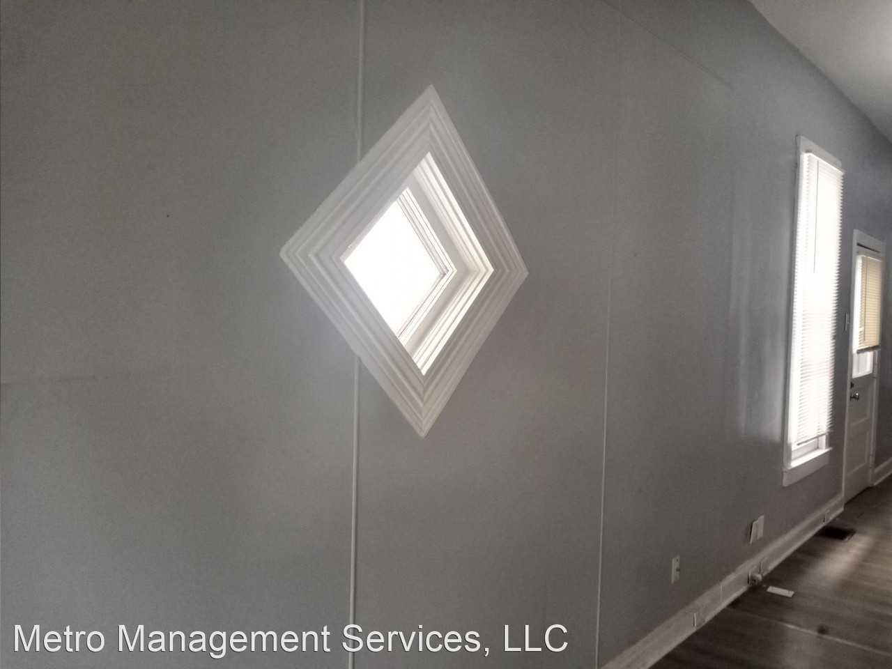 2909 S 5th St - Photo 2 of 7