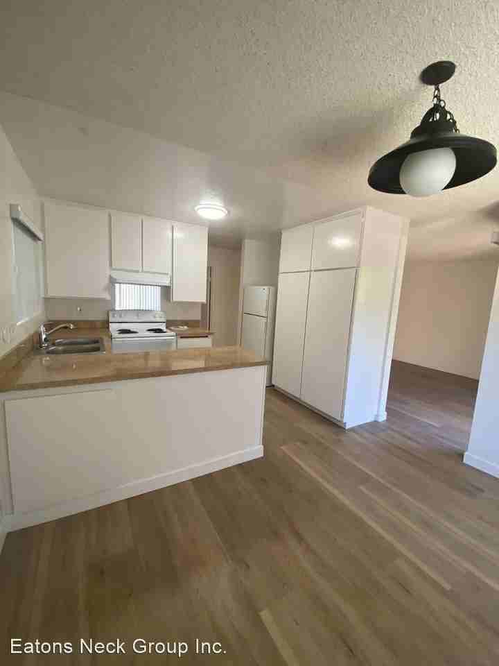 5432 Adobe Falls Rd #8