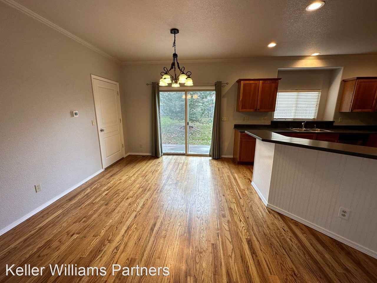 1287 Chesham Village Pt - Photo 3 of 17