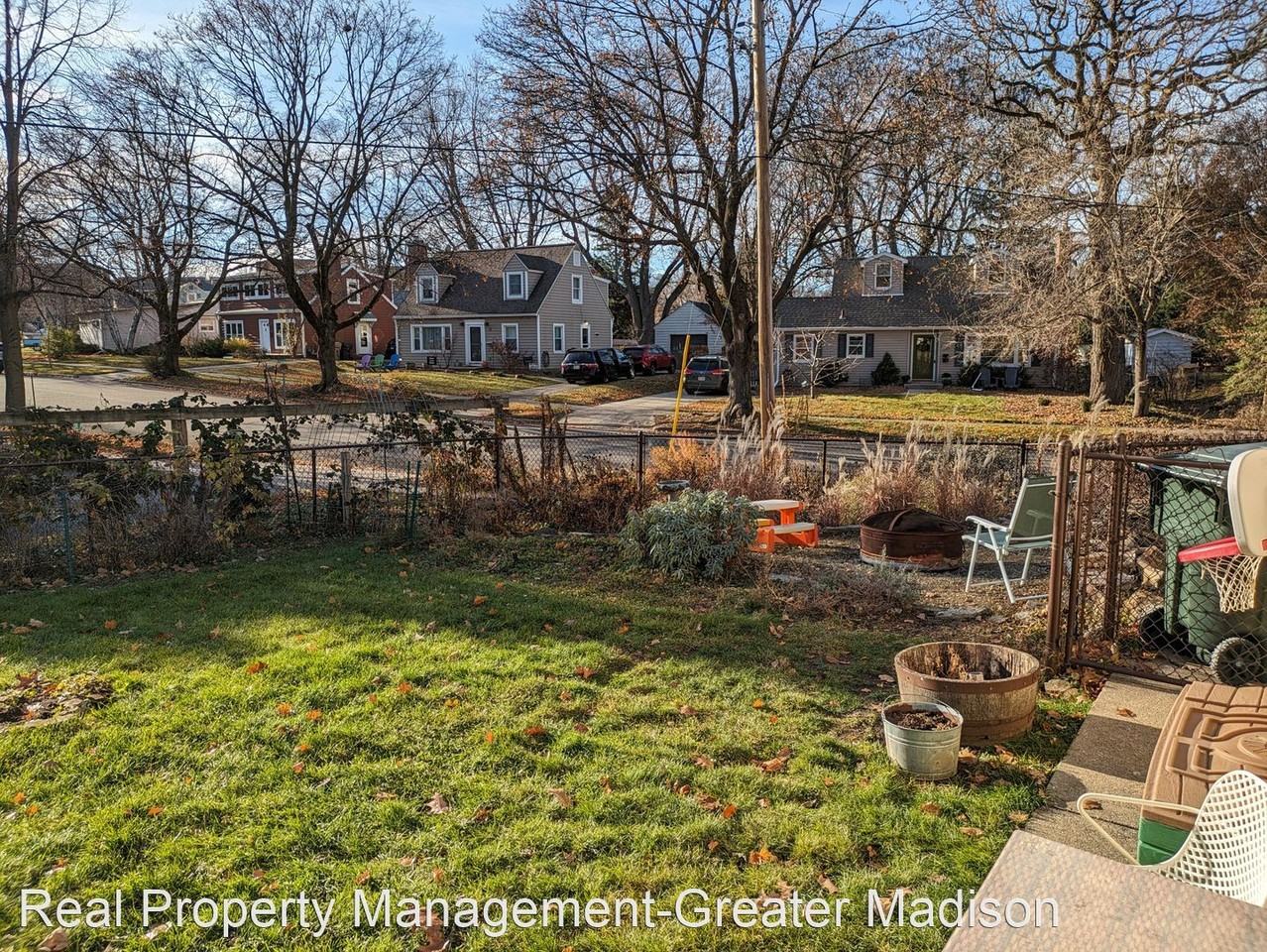 535 S Owen Dr - Photo 3 of 13