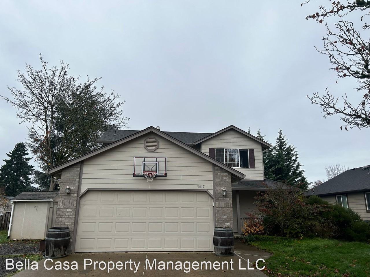 3017 Ne Buel Dr - Photo 2 of 18