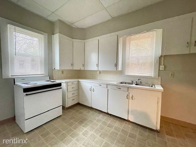 530 Grant St - Photo 3 of 7