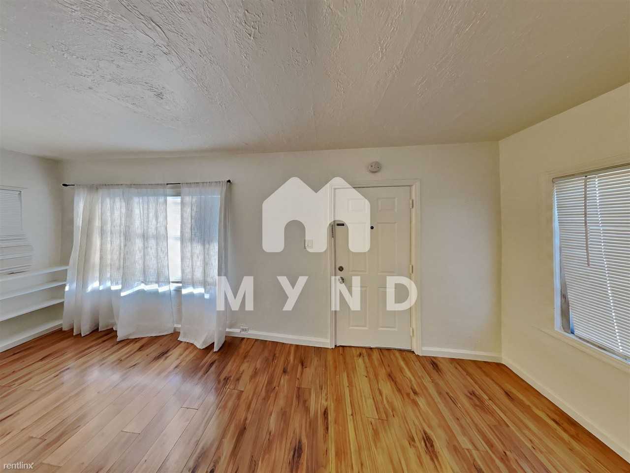 2515 64th Ave - Photo 3 of 22