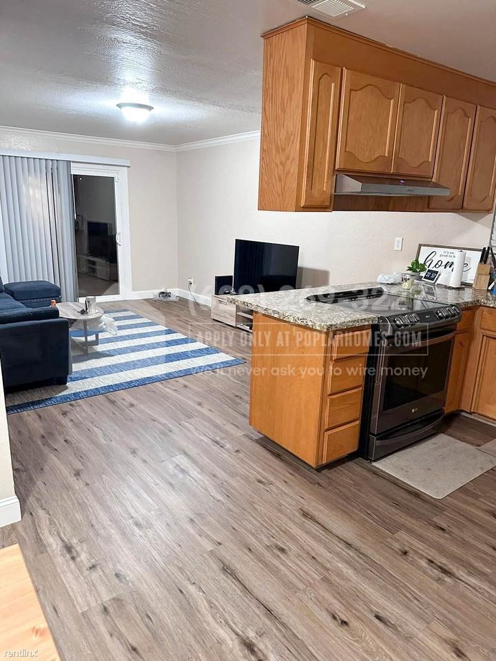 4836 Willowbrook Dr - Photo 3 of 8