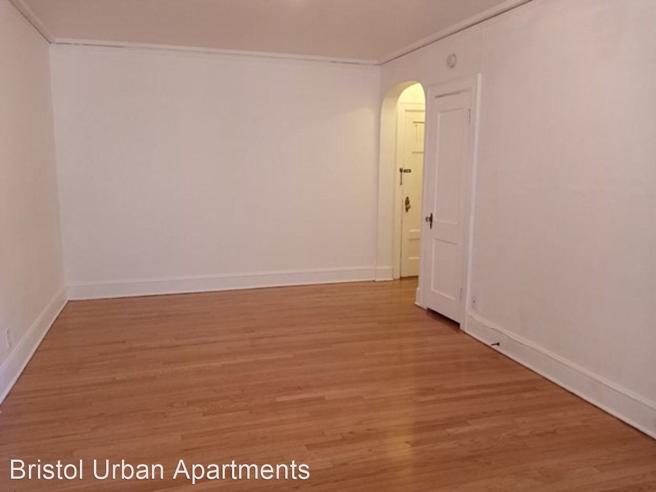 904 NW 21st, - Photo 3 of 14