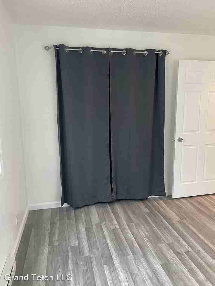 101/109 S Teton Dr 1309/1317 S Teton Dr - Photo 3 of 5