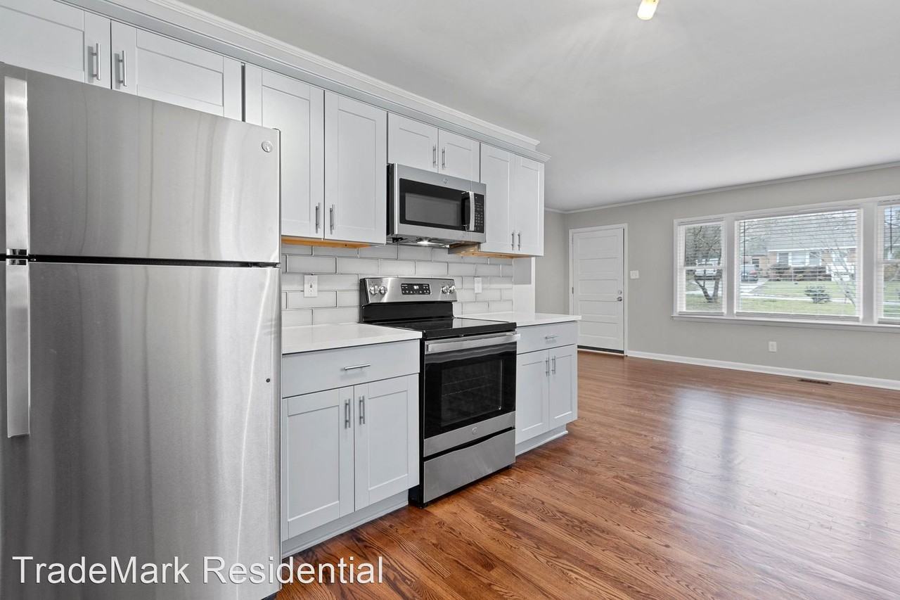 2834 Friar Tuck Rd - Photo 3 of 14