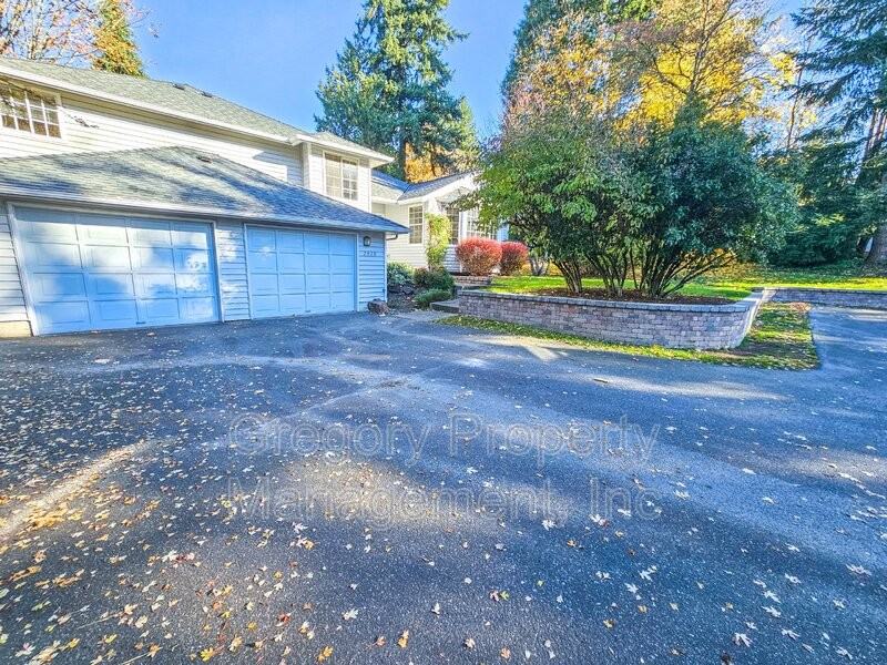 7510 117th Ave Ne - Photo 2 of 31