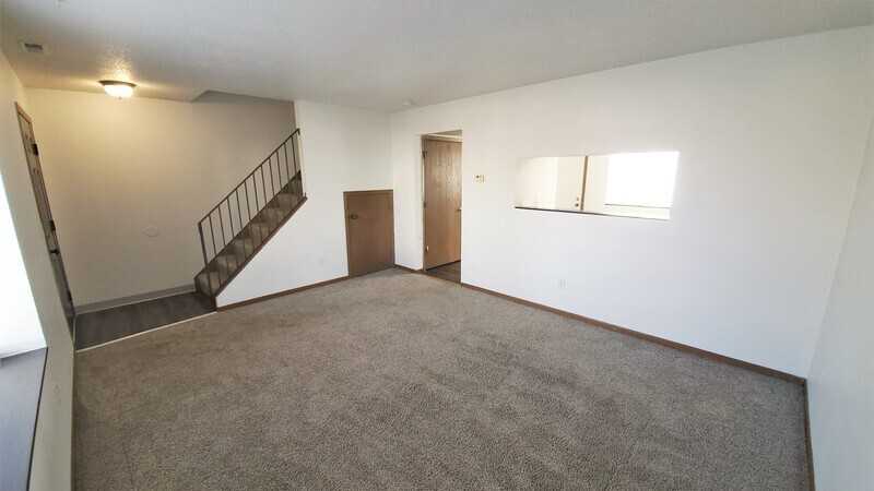 412 N 18th Ave - Photo 3 of 23