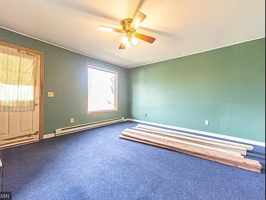 1311 Pierce St Ne - Photo 2 of 13