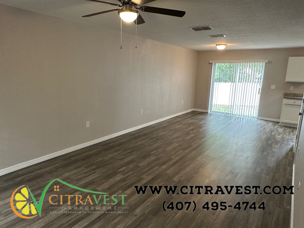 27033 Anthony Ave - Photo 2 of 14