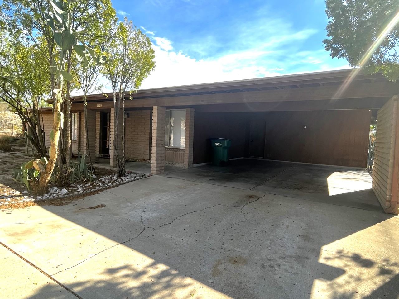 7960 N Patrick Henry Pl, Casas Adobes, AZ 85741 3 Bedroom House for