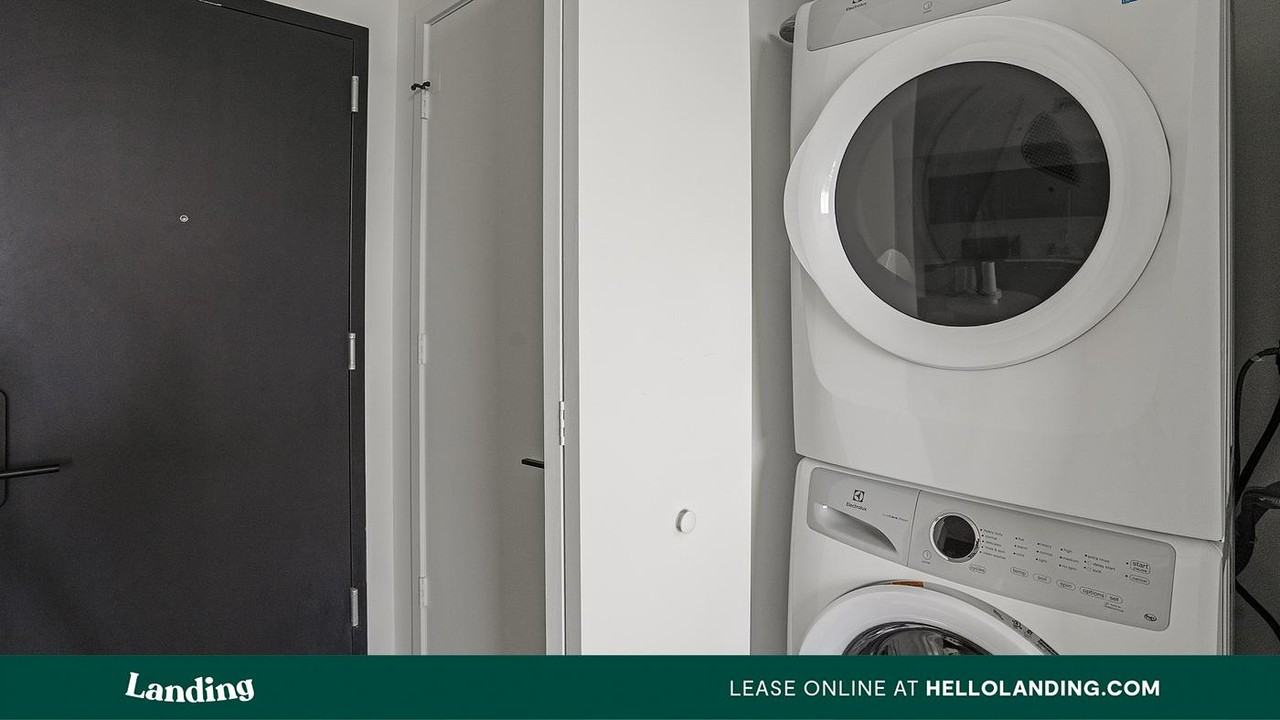 301 SW 1st Ave - Photo 6 of 50