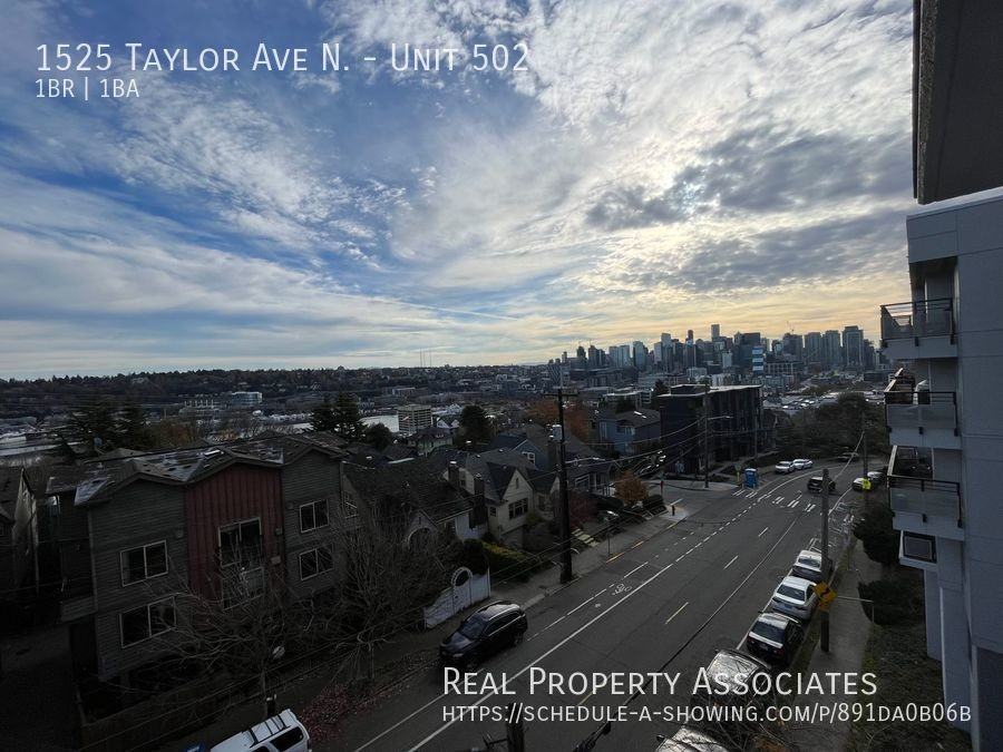 1525 Taylor Ave N #502