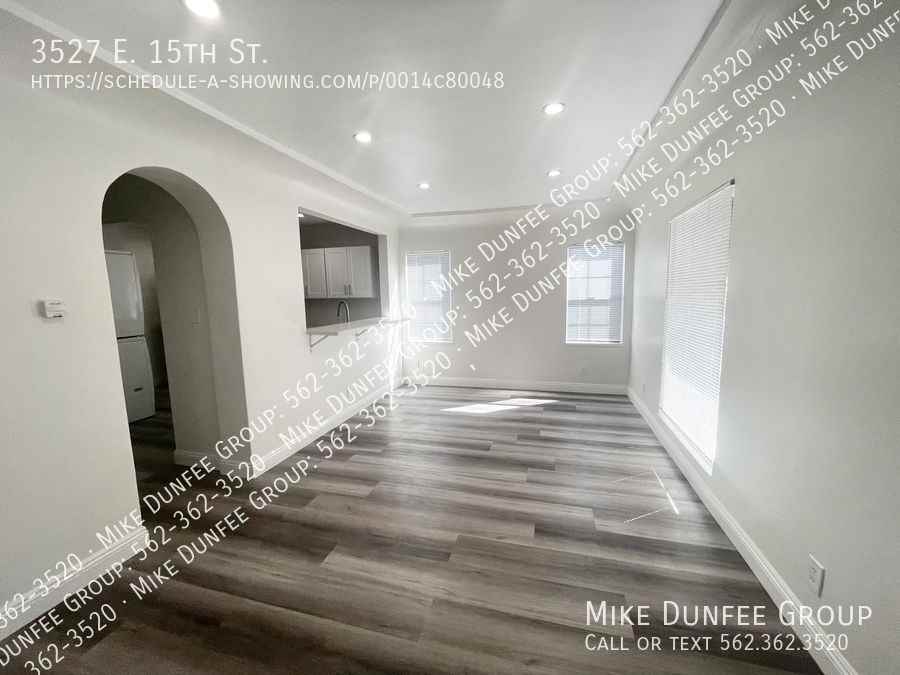 3527 E 15th St - Photo 2 of 9