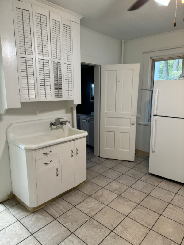 Leggett St - Photo 3 of 20