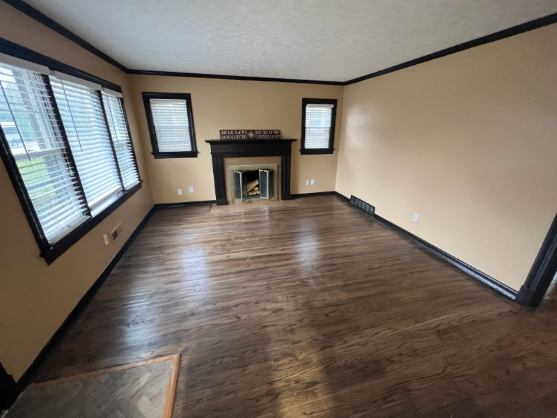 114 Holley Rd - Photo 2 of 15