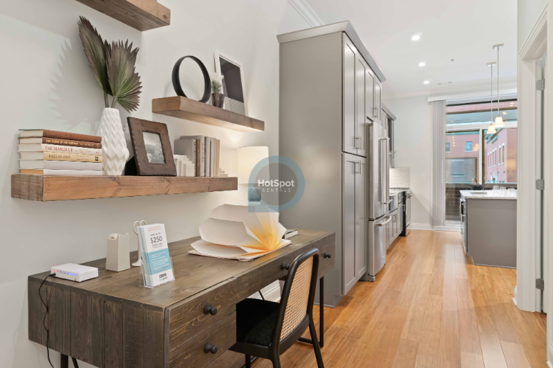 1030 W Monroe St - Photo 2 of 8