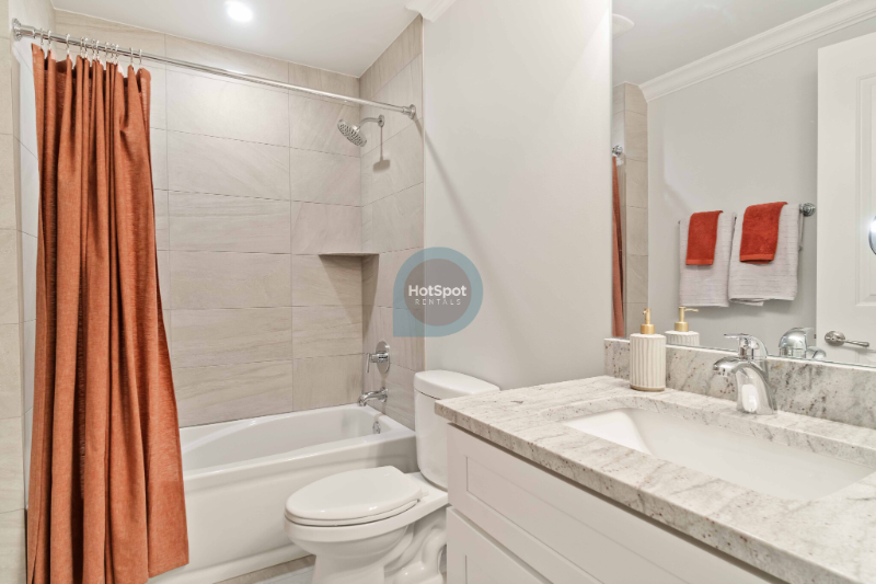 1030 W Monroe St - Photo 4 of 8