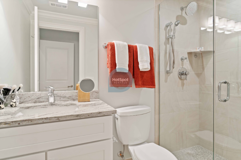 1030 W Monroe St - Photo 6 of 8