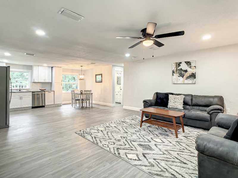 2215 Old Mission Rd - Photo 2 of 18