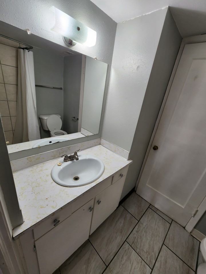 541-615 W Lincoln Ave West Lincoln Avenue Fergus Falls #113 - Photo 2 of 4