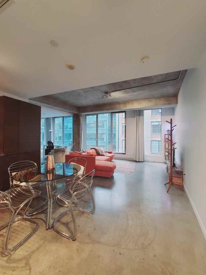 445 Avenue Viger Ouest #714