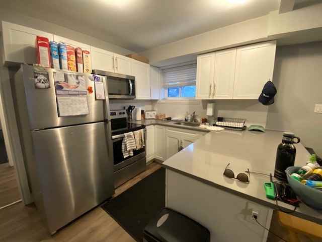 372 Yonge St #3 - Photo 3 of 11