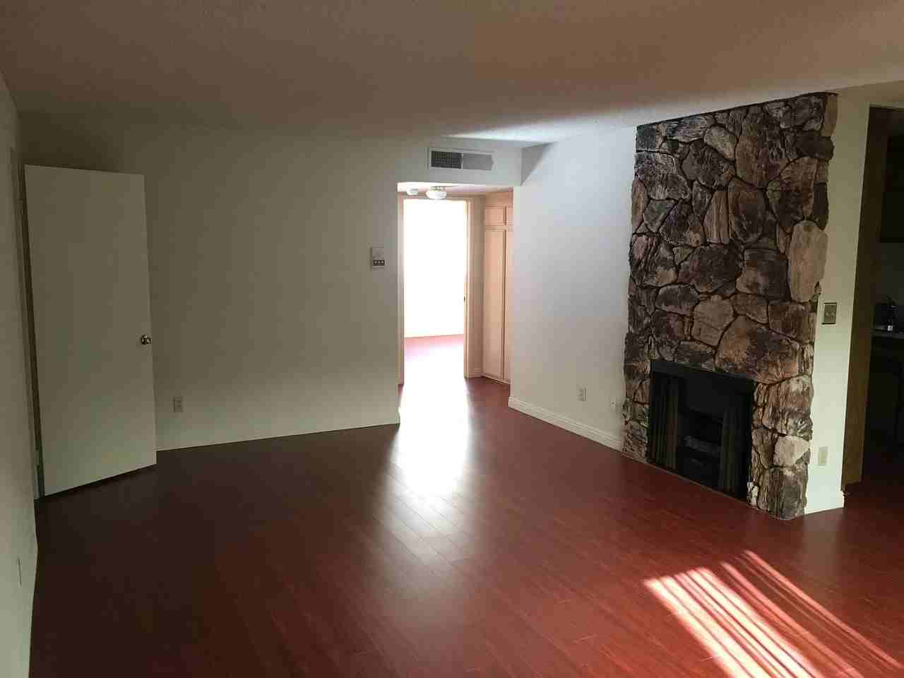 1971 South Beverly Glen Boulevard - Photo 3 of 14