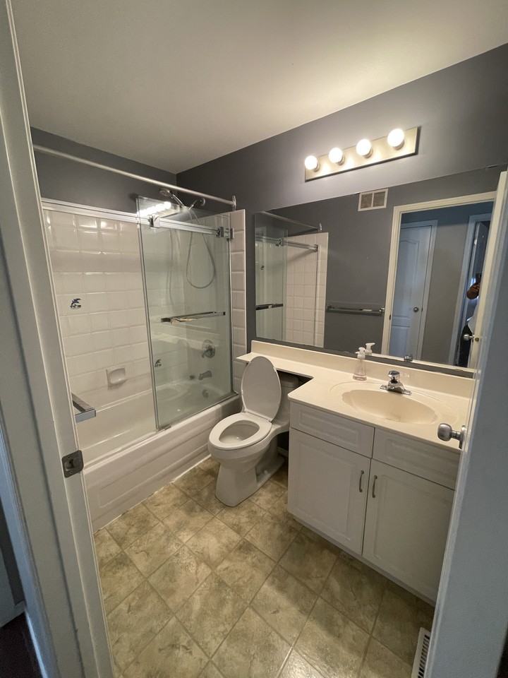 314 Abbotsfield Drive - Photo 3 of 11