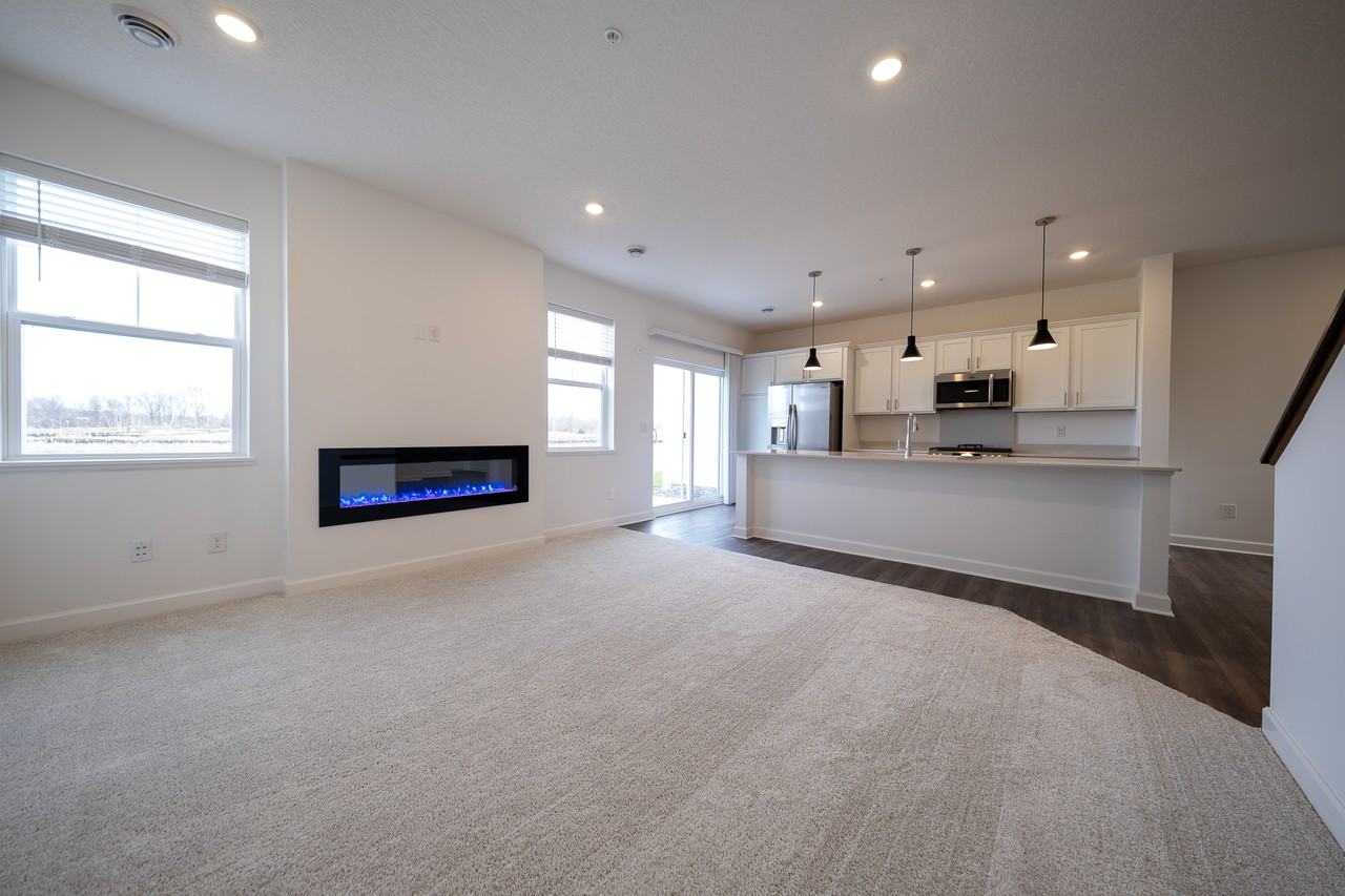 20053 62nd Pl #1 - Photo 6 of 26