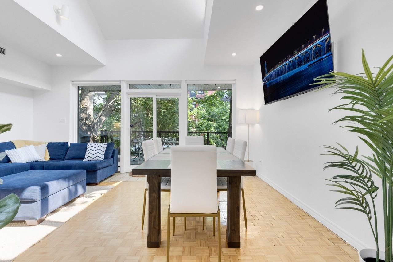 3475 Jeanne-Mance Street - Photo 2 of 20