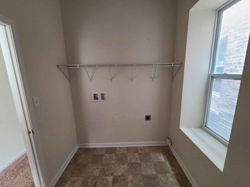 299 2nd St #1 - Photo 5 of 15