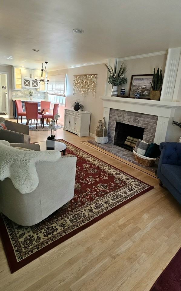 218 Highland Ct - Photo 4 of 21