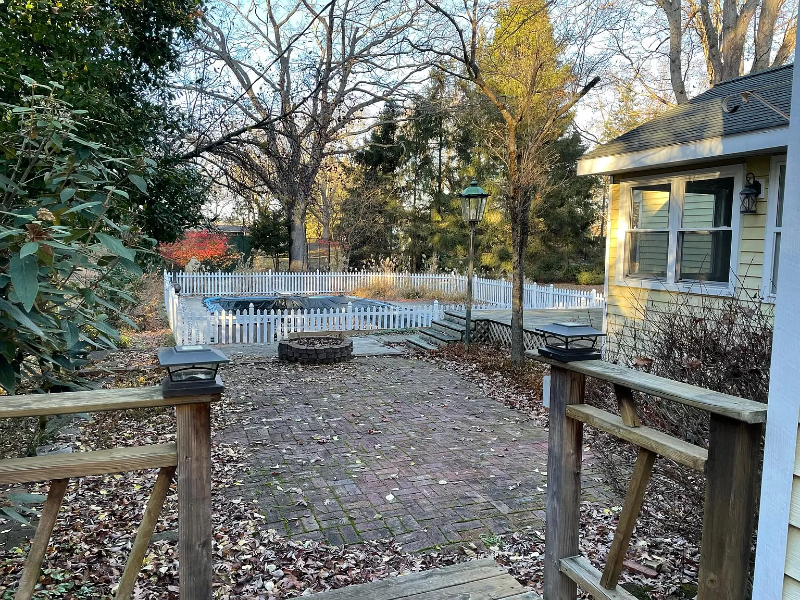 18961 N Fruitport Rd - Photo 3 of 18