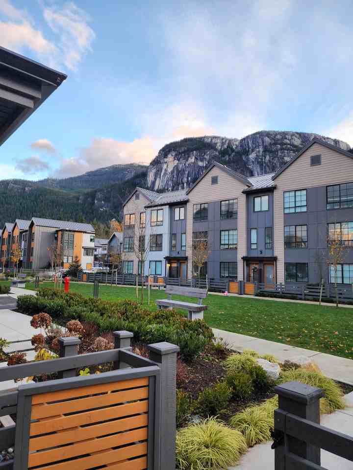 38009 Keel Way #B - Photo 4 of 20