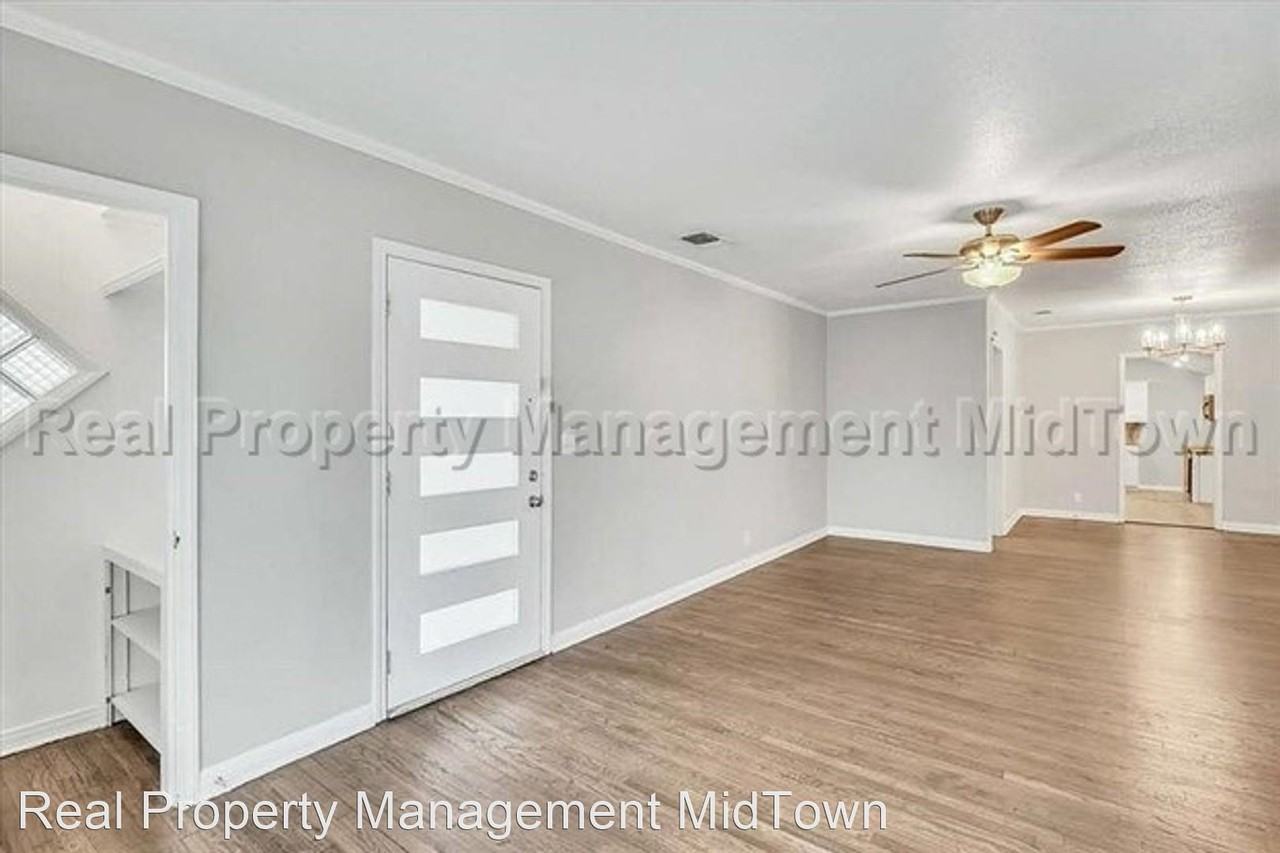 6400 Greenway Rd - Photo 2 of 40