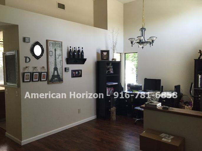 1393 Greenborough Dr - Photo 3 of 4