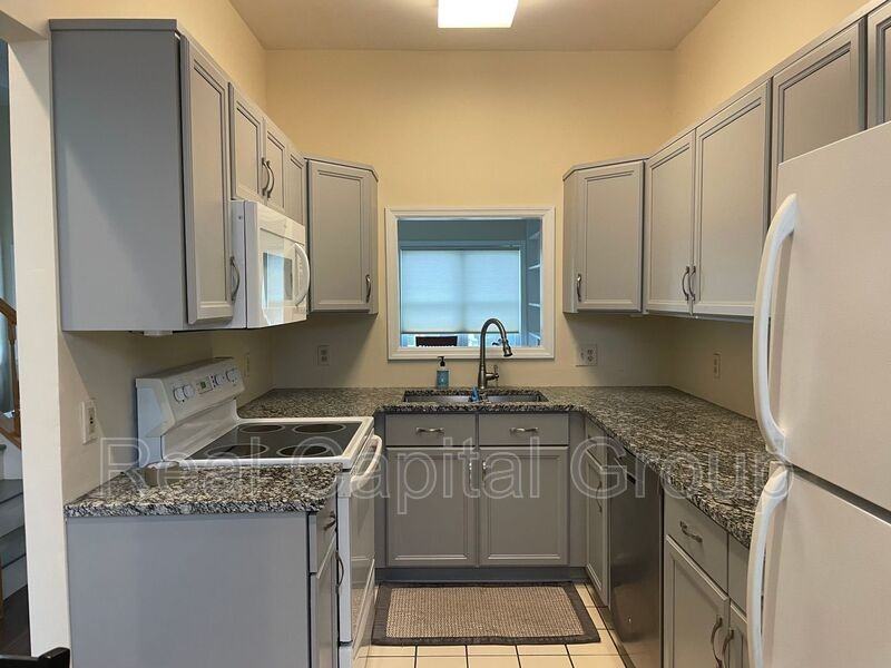 80 Kaydeross Park Rd - Photo 2 of 21