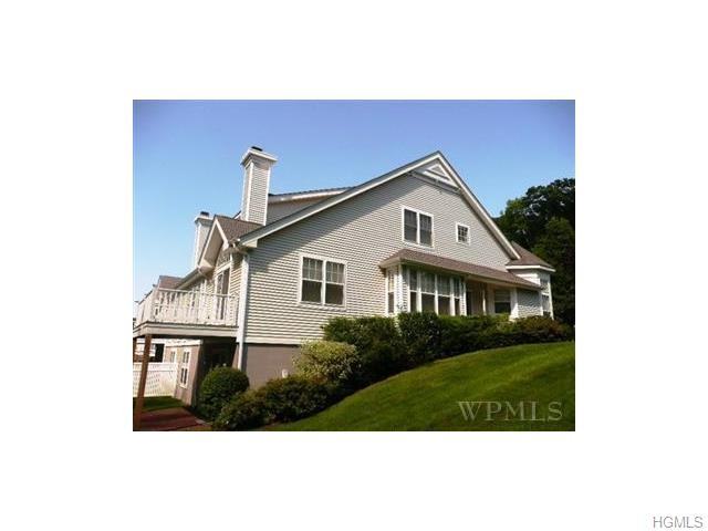 22 Briarbrook Dr #22 - Photo 2 of 12