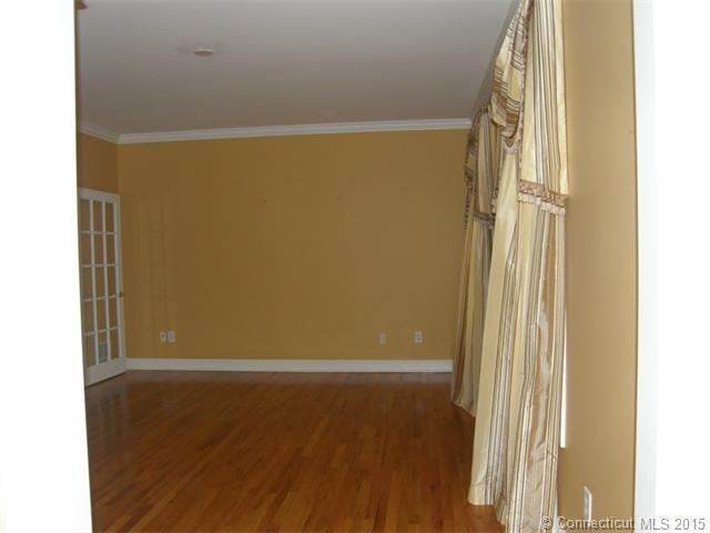 3 James Vincent Dr - Photo 3 of 34