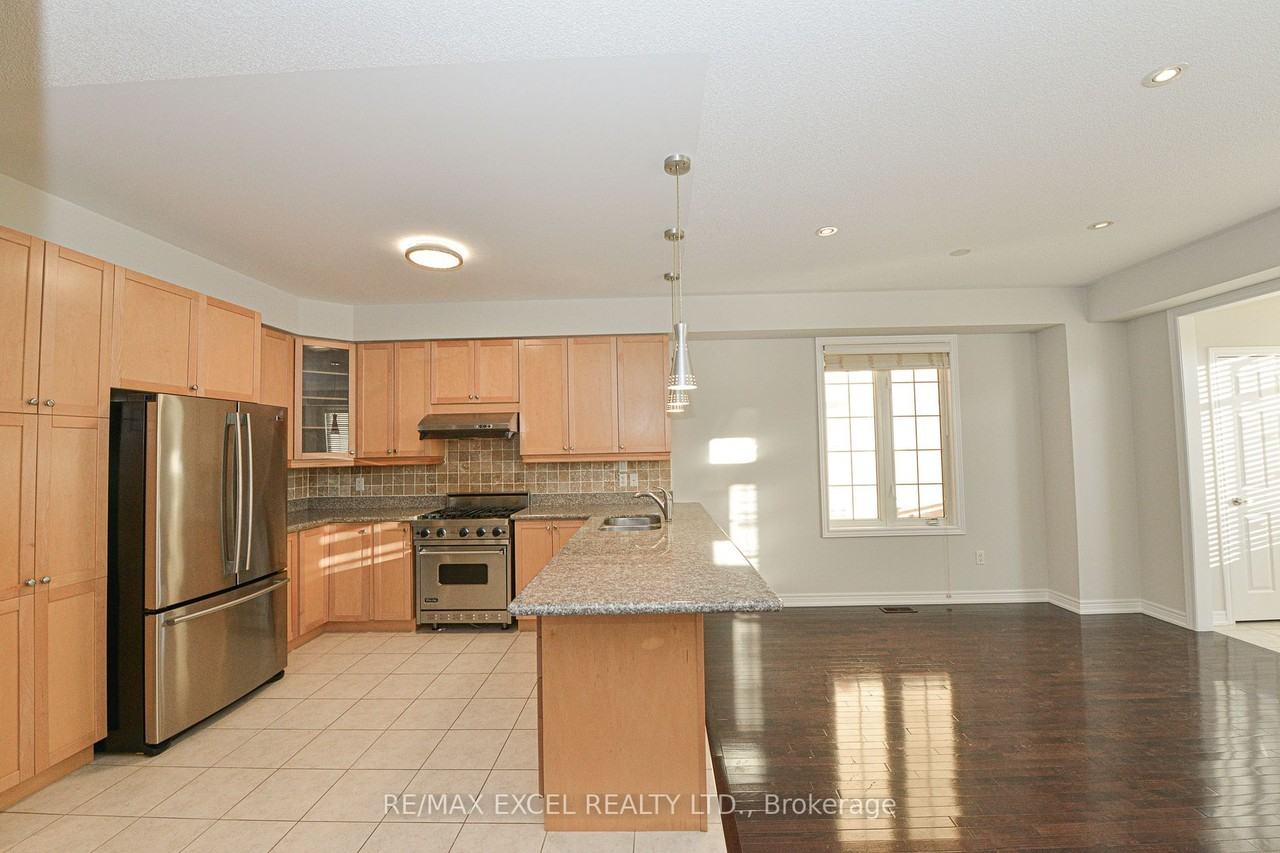 10540 Victoria Square Boulevard - Photo 2 of 18