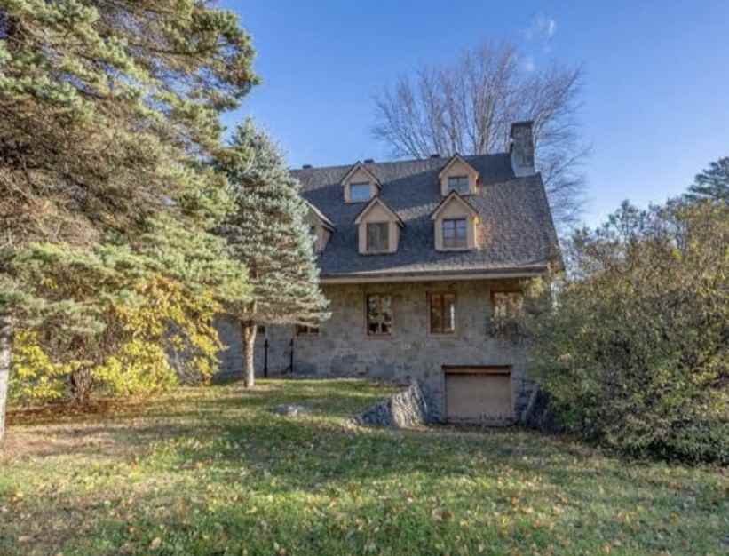 1605 Chemin Daoust - Photo 2 of 13