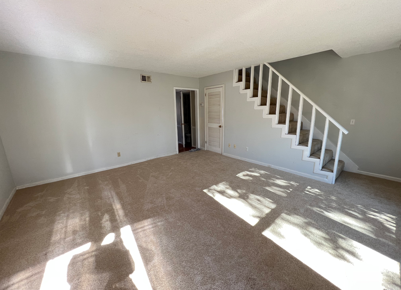 648 Harpeth Bend Dr #NA - Photo 2 of 14